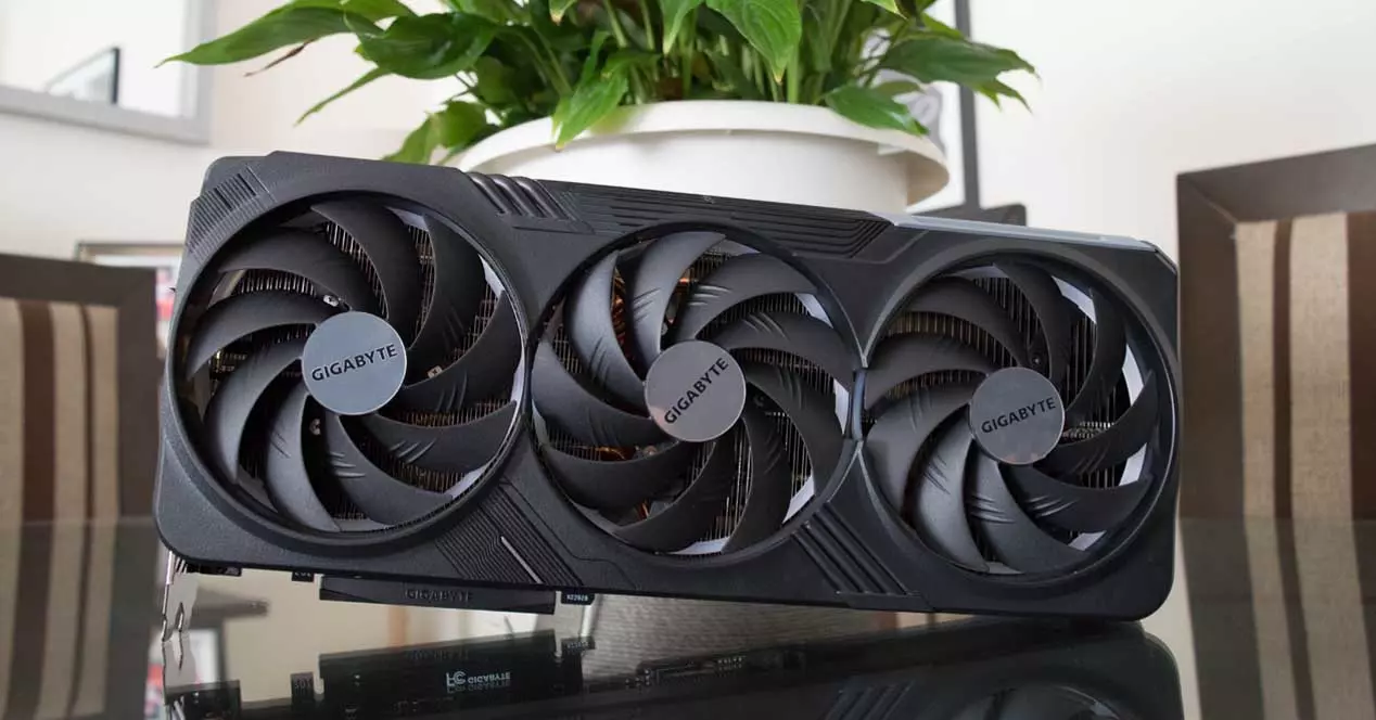 The Perfect Graphic Card is here RTX 4070Ti